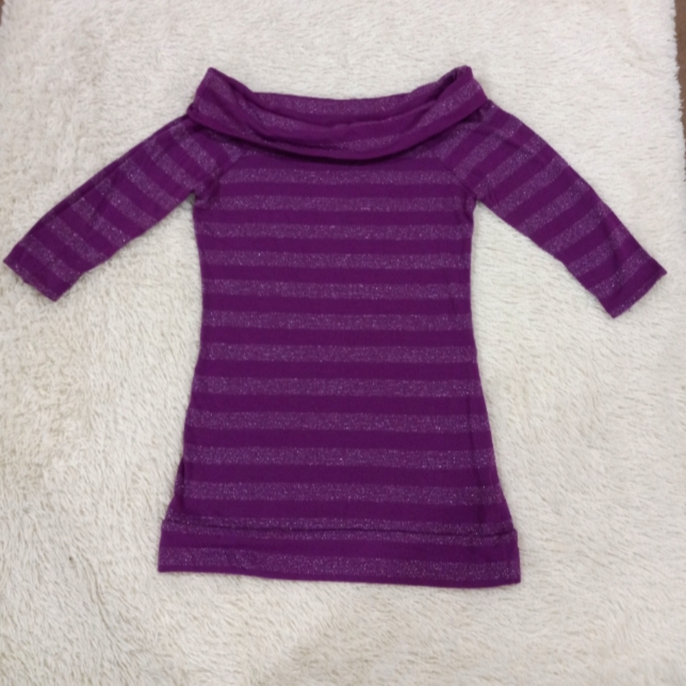 Bongo three quarter-sleeve women's blouse.